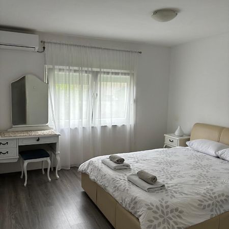Mamma Mia! Apartment Mostar Exterior photo