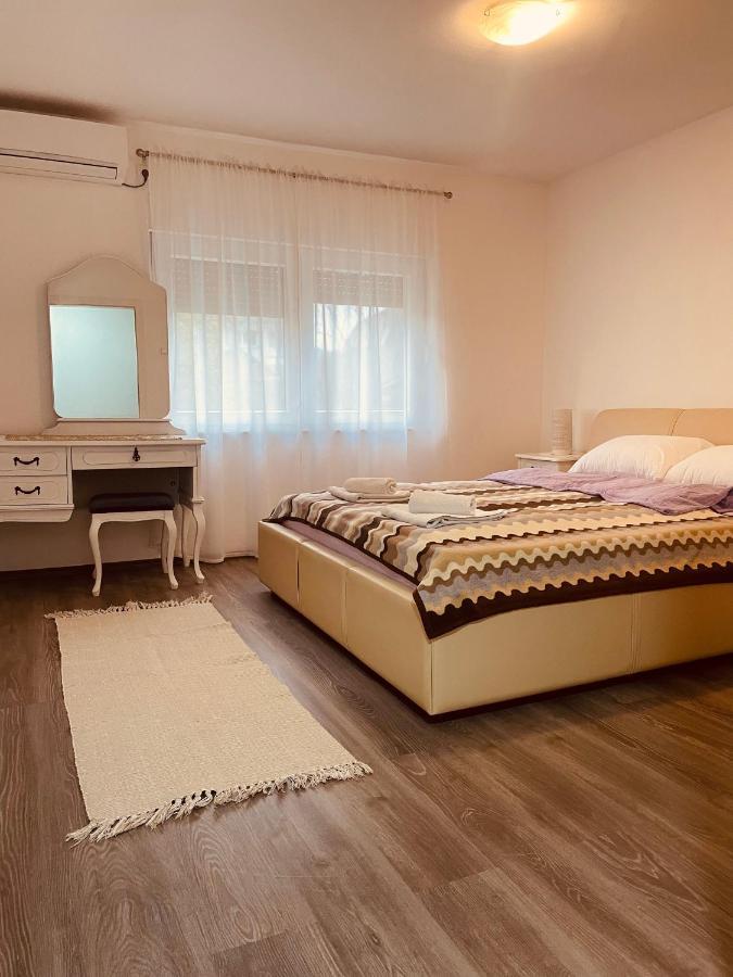 Mamma Mia! Apartment Mostar Exterior photo